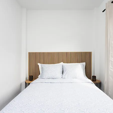 De 4 Dormitorios, Moderna Y Nueva, Con Aire Acondicionado, Cerca Del Mar Y Playa - Casa Maravilla * لوس سيلوس